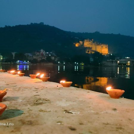 Shivam Tourist Guest House บุนดิ ภายนอก รูปภาพ
