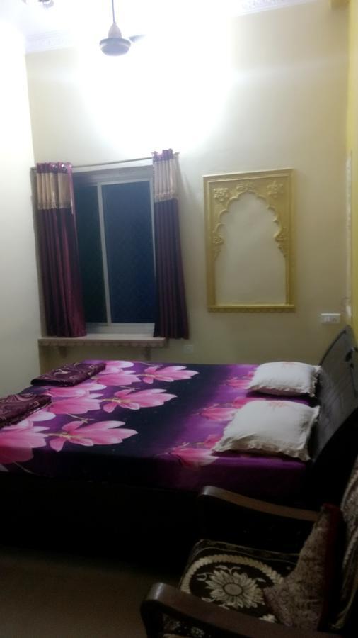 Shivam Tourist Guest House บุนดิ ภายนอก รูปภาพ