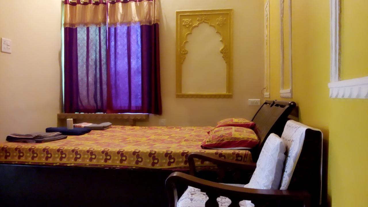 Shivam Tourist Guest House บุนดิ ภายนอก รูปภาพ
