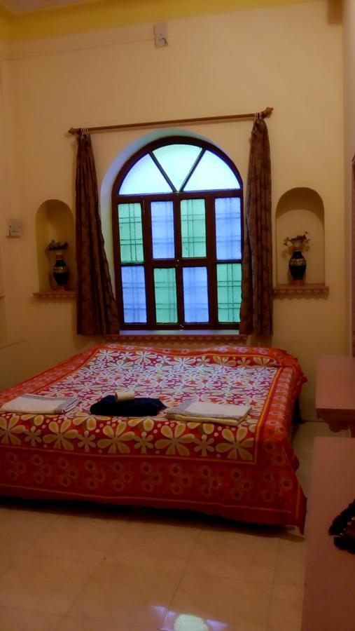 Shivam Tourist Guest House บุนดิ ภายนอก รูปภาพ
