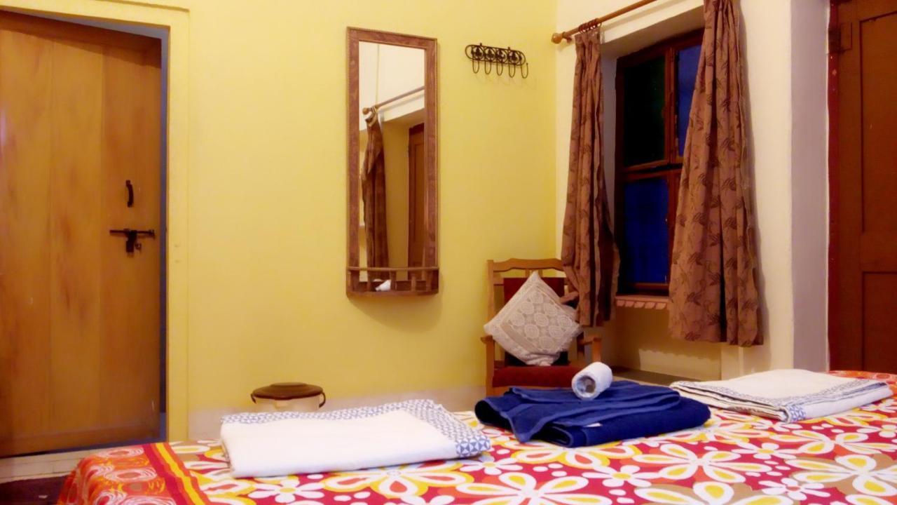 Shivam Tourist Guest House บุนดิ ภายนอก รูปภาพ